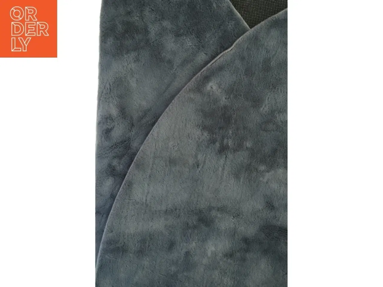 Billede 2 - Gråt plysset tæppe fra Cat (str. 200 cm)