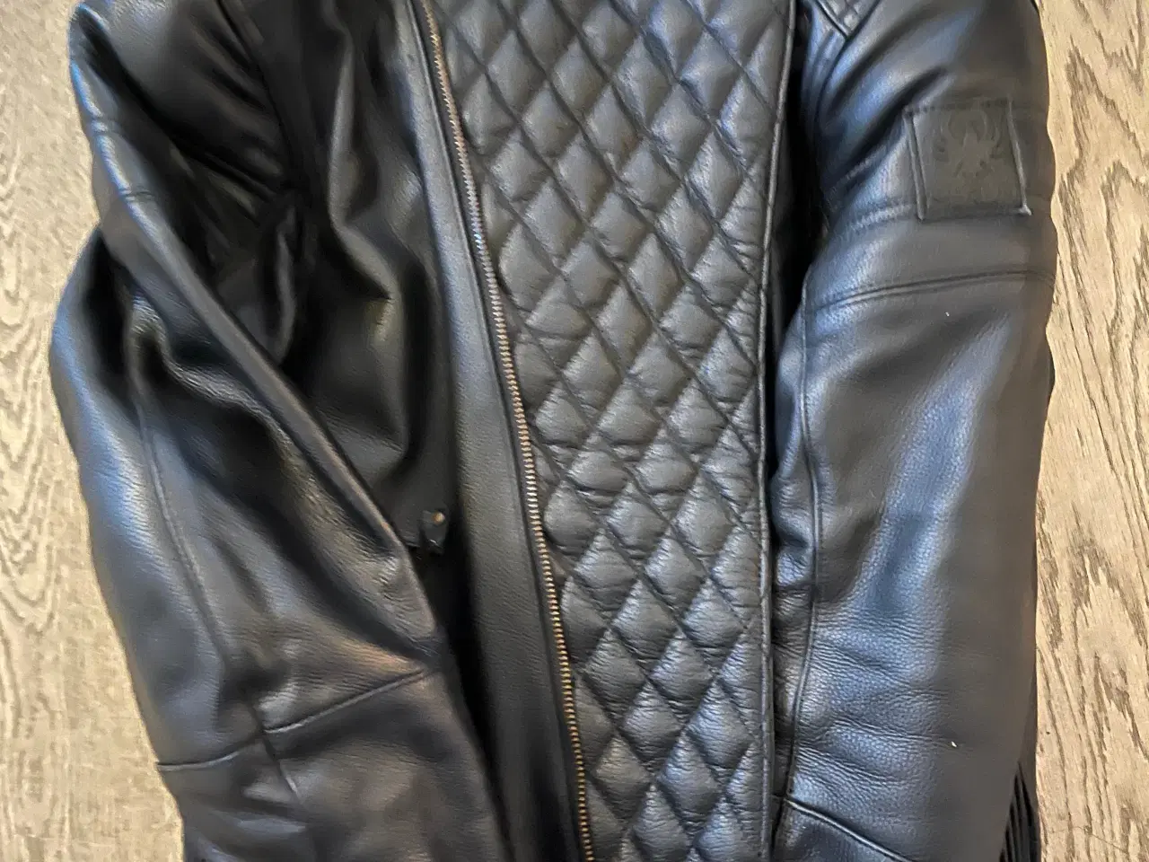 Billede 4 - Merlin Lichfield sort læder jakke 