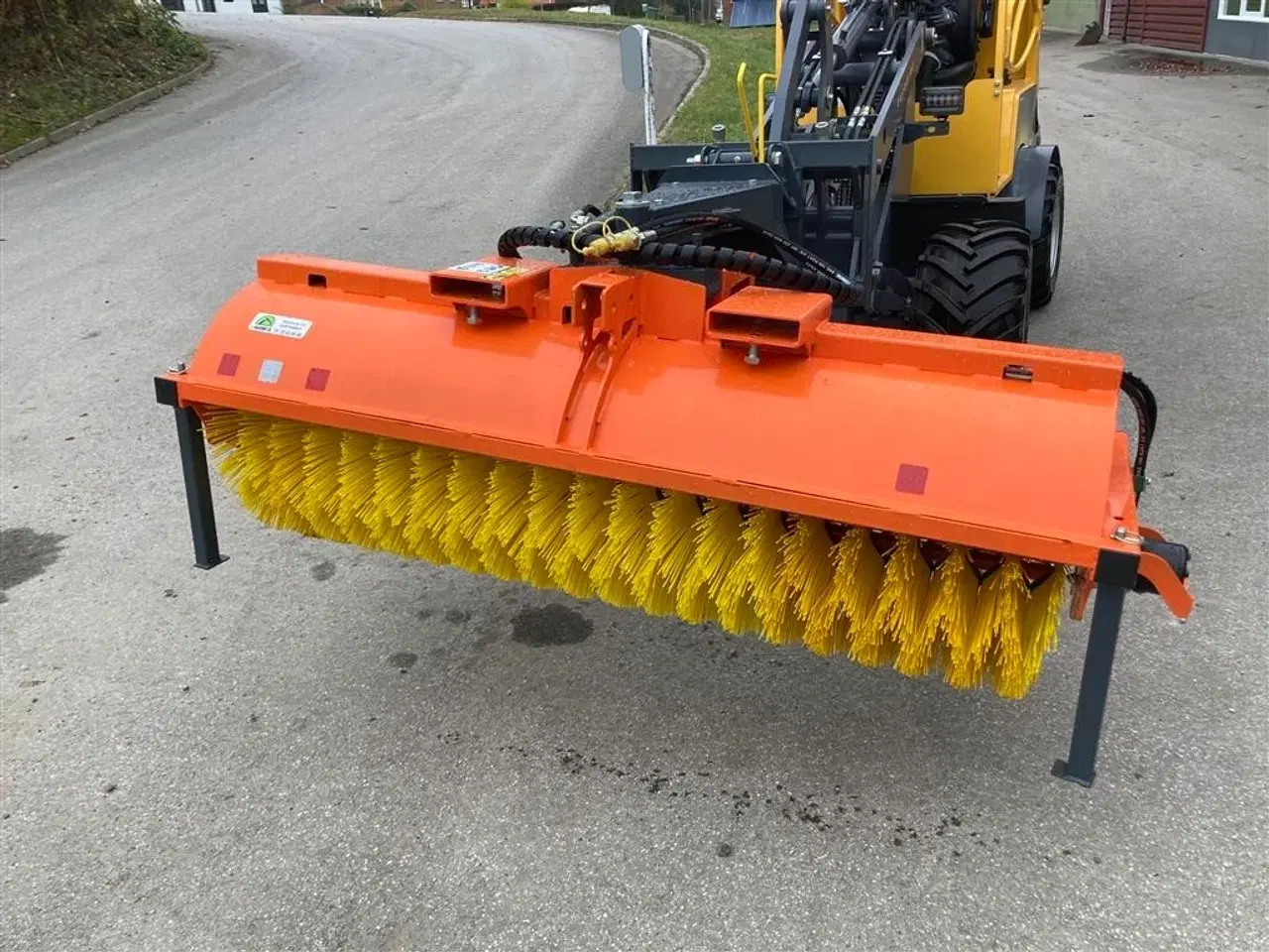 Billede 2 - - - - J-Maskiner 180