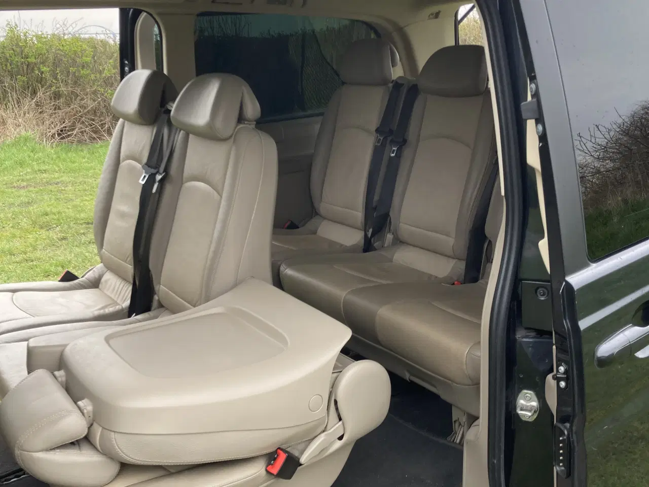 Billede 13 - Luksus minibus til 8 personer 