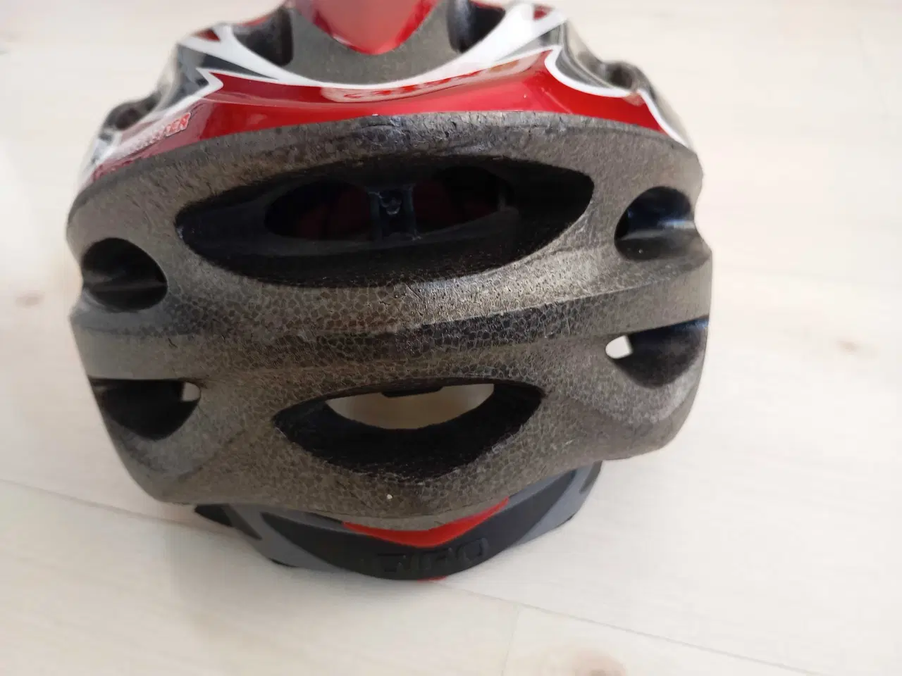 Billede 5 - GIRO hjelm. Str. 54-60 cm.