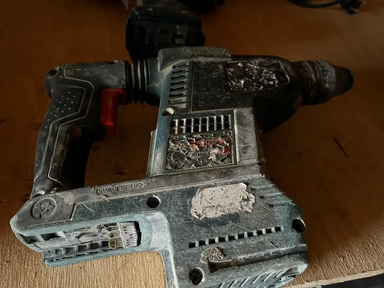 Billede 16 - 6 stk. Værktøj bl.a. Multicutter, Borehammer, Bajonetsav BOSCH