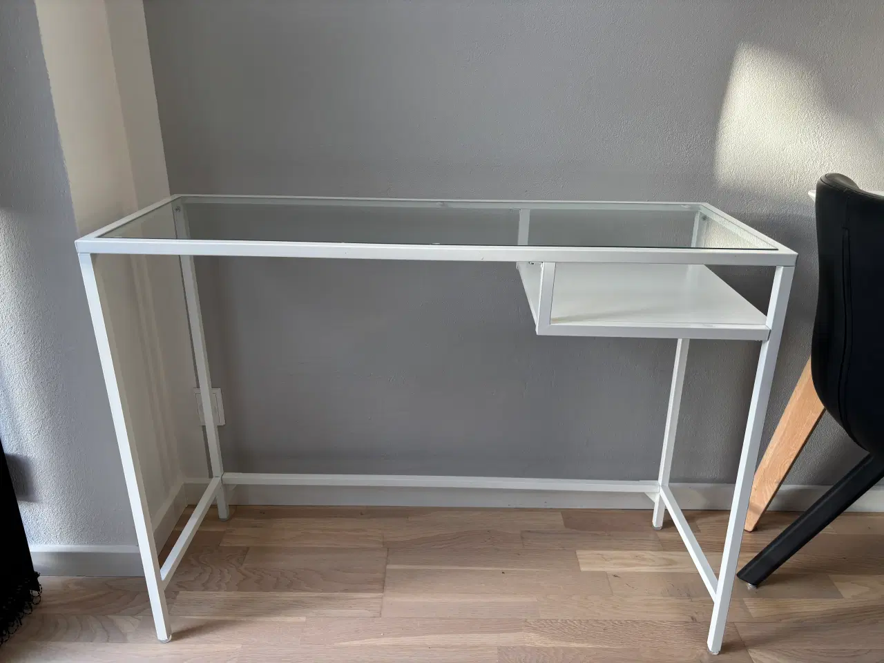 Billede 1 - Ikea bord 