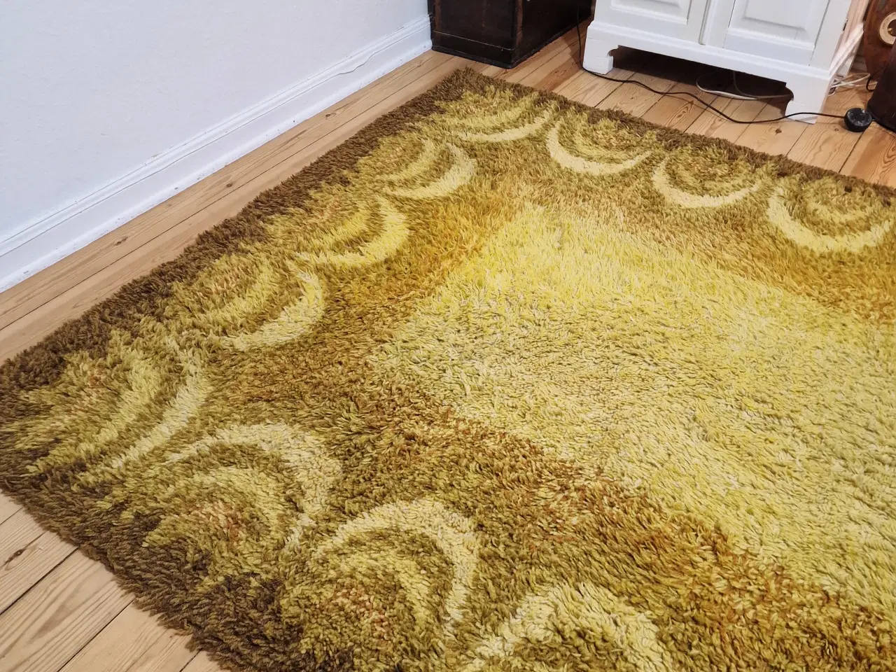 Billede 4 - Lækkert stort Gram-Rya fra 60'erne.