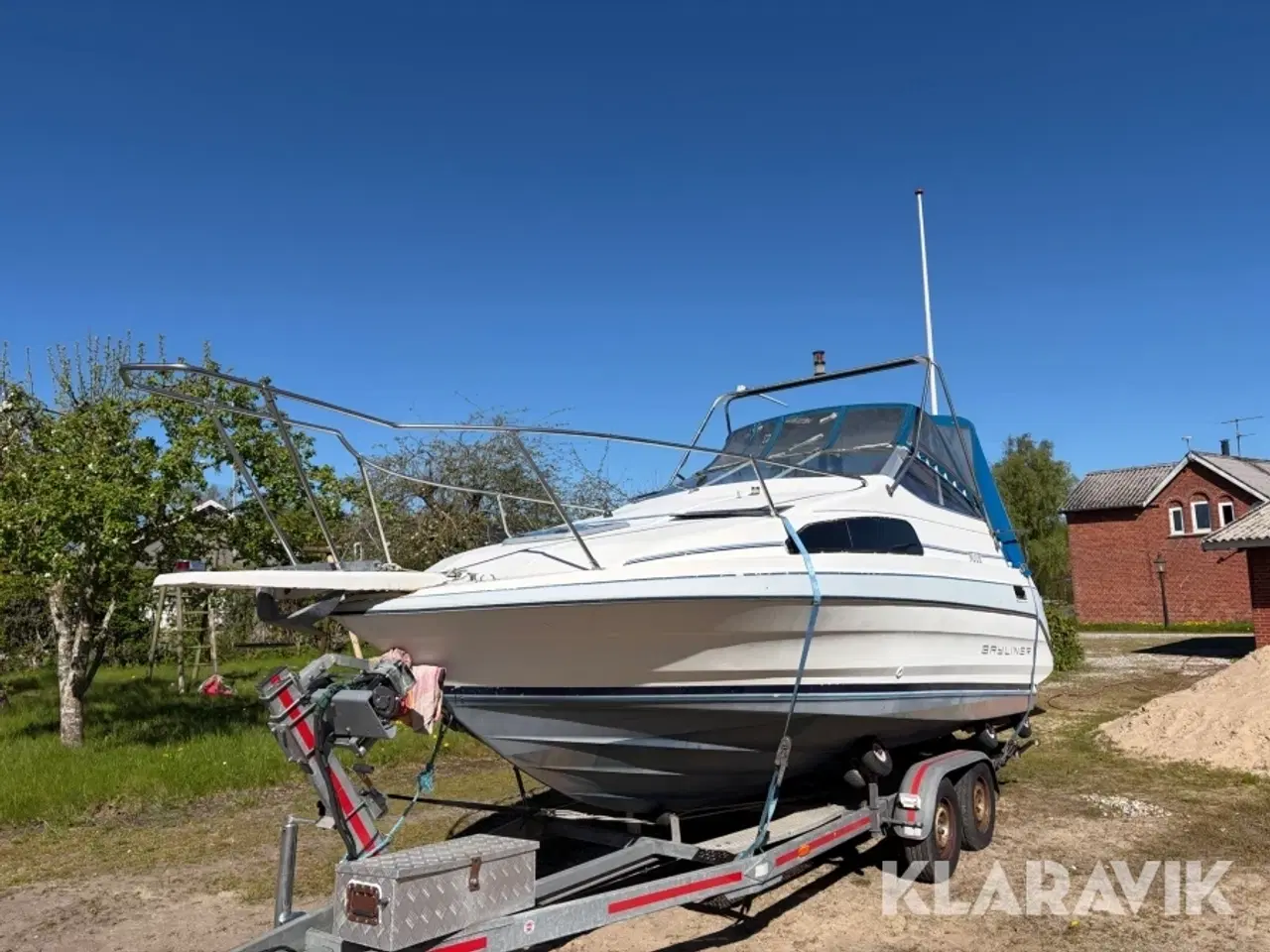 Billede 1 - Båd Bayliner 2255 day cruiser med påhængsvogn