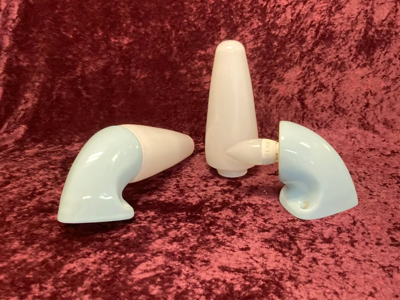 Billede 1 - Lyseblå IFØ Badeværelseslamper