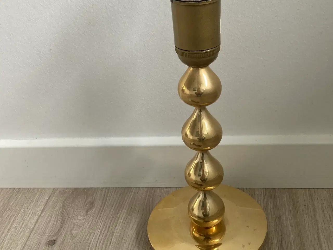 Billede 1 - Asmussen Hamlet Design lampe i guld 4 dråber