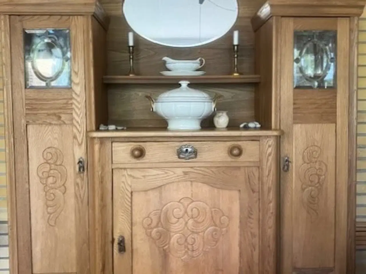 Billede 3 - Tårnbuffet af egetræ