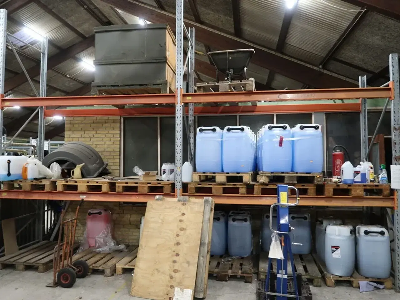 Billede 1 - 2 fag lagerreoler uden indhold