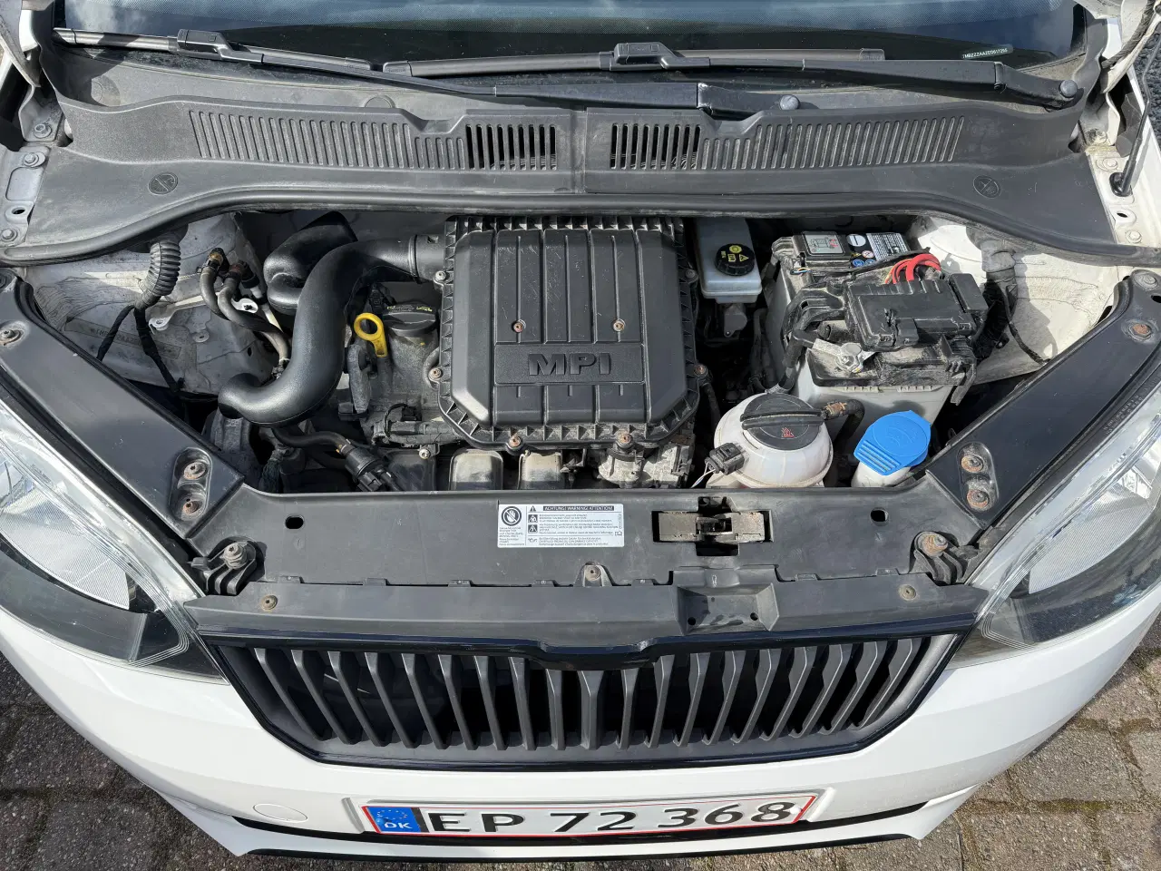 Billede 7 - Skal ses, står super flot, 1.0 MPI 60 HK 5-Dørs