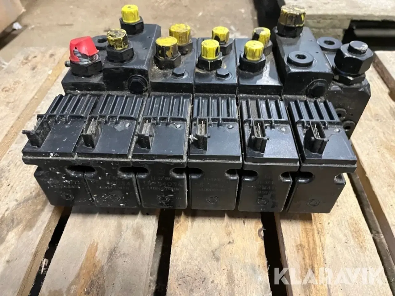 Billede 6 - Ventilblok 6 ventiler Danfoss PVG 32 12 volt