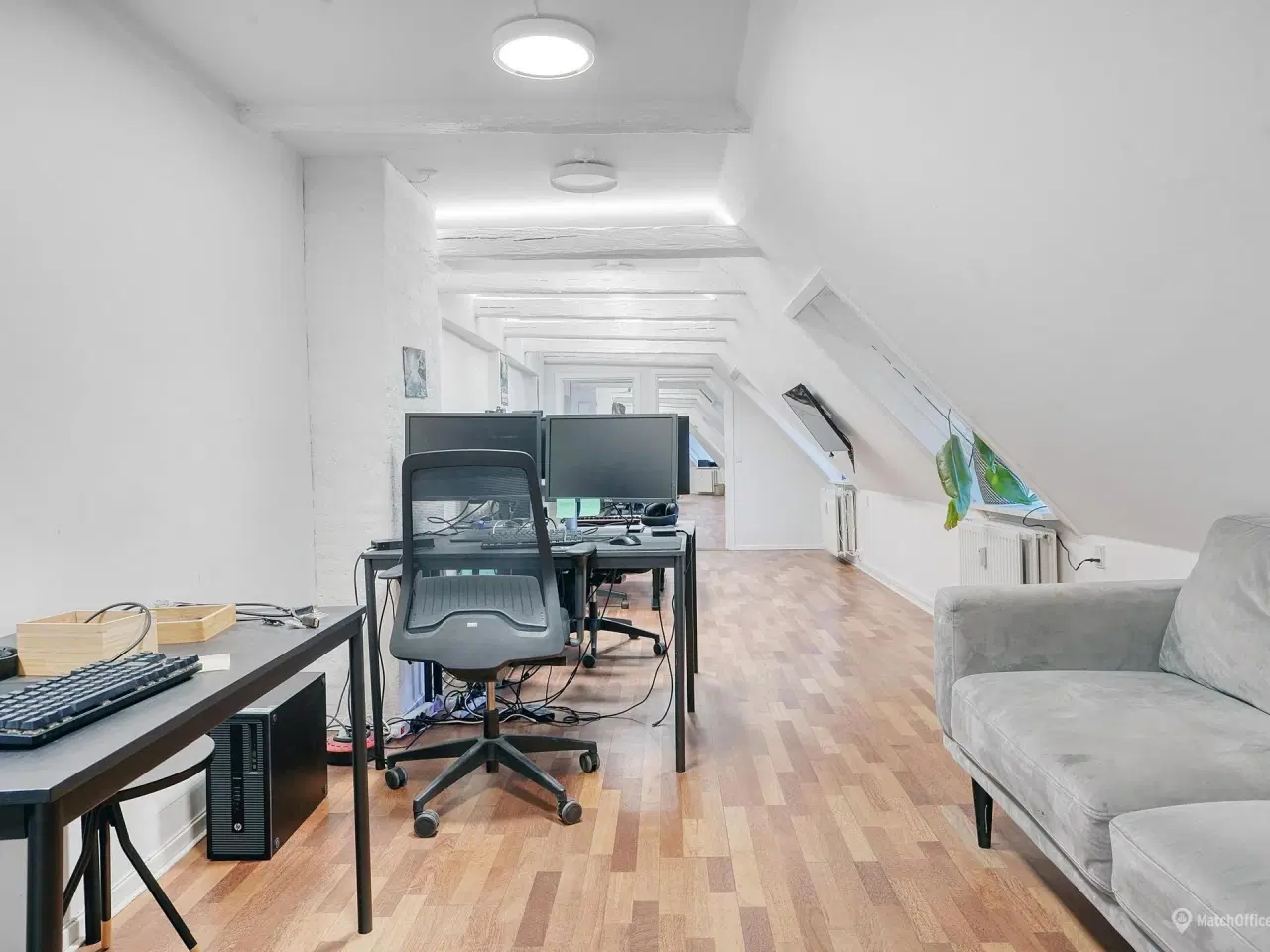 Billede 12 - "Iværksætter-lejemål" i charmerende og fredet ejendom ved Storkespringvandet med "egen" café i ejendommen