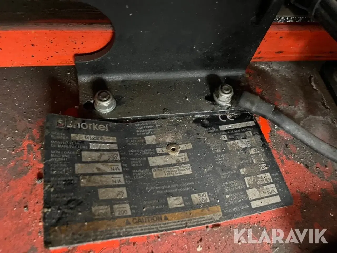 Billede 6 - Søjlelift Snorkel M1230E