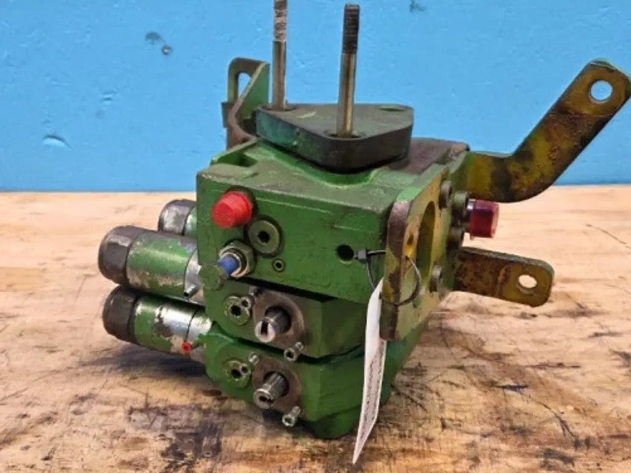 Billede 17 - John Deere 6300 Hydraulikventil AL111254