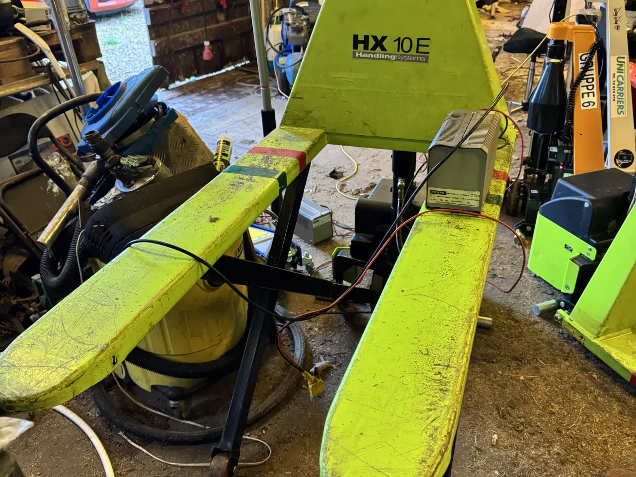 Billede 1 - -2 stk. El Højde palleløfter, sakseløfter-