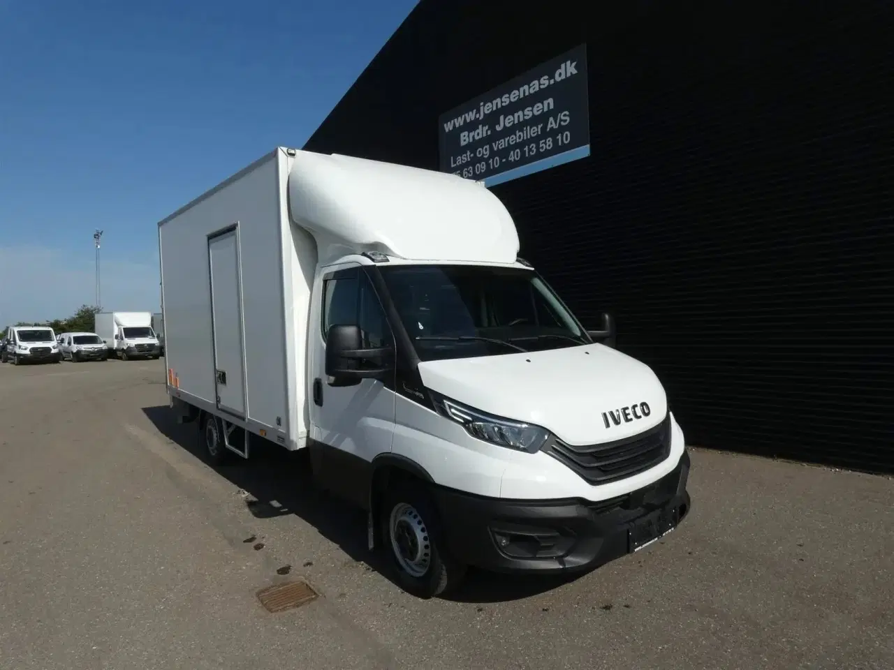 Billede 1 - Iveco Daily 35S16 3450mm 2,3 D m/Alukasse med lift Hi-Matic 156HK Ladv./Chas. 8g Aut.