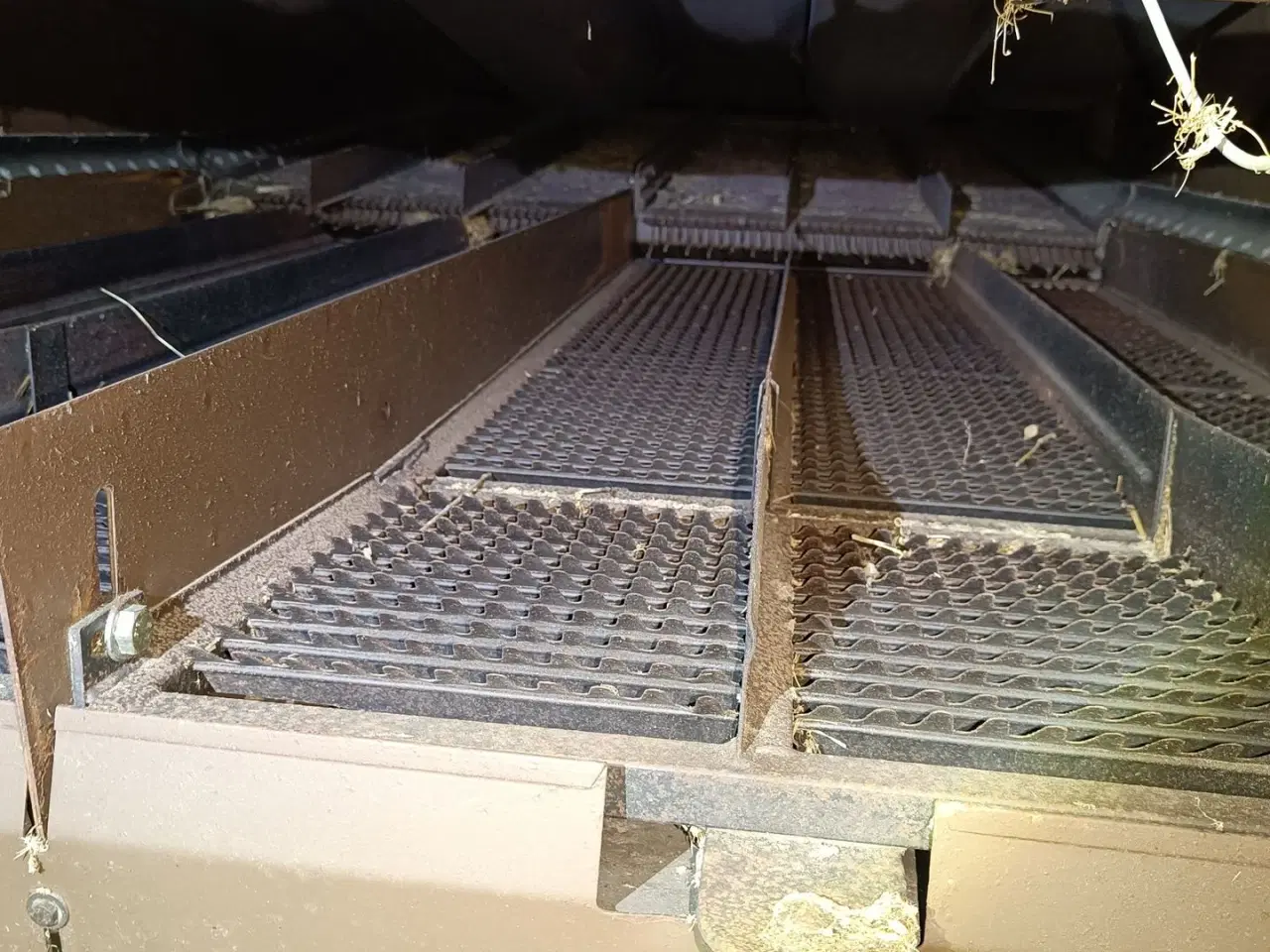 Billede 18 - Dronningborg D9000 med 20 fod power flow skærebord