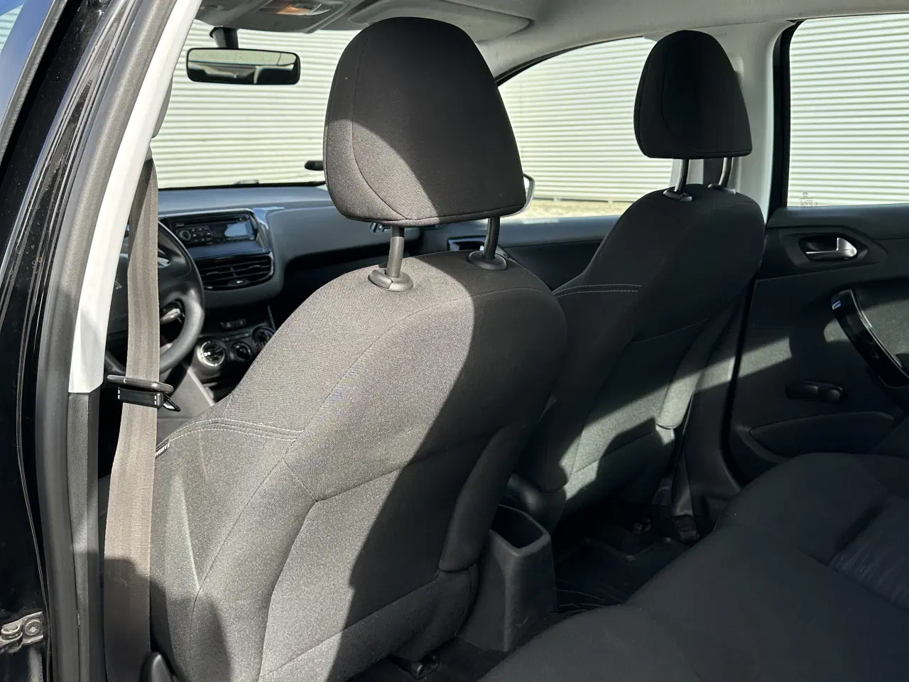 Billede 10 - Peugoet 208 1,0 vti nyrenoveret motor og nysynet