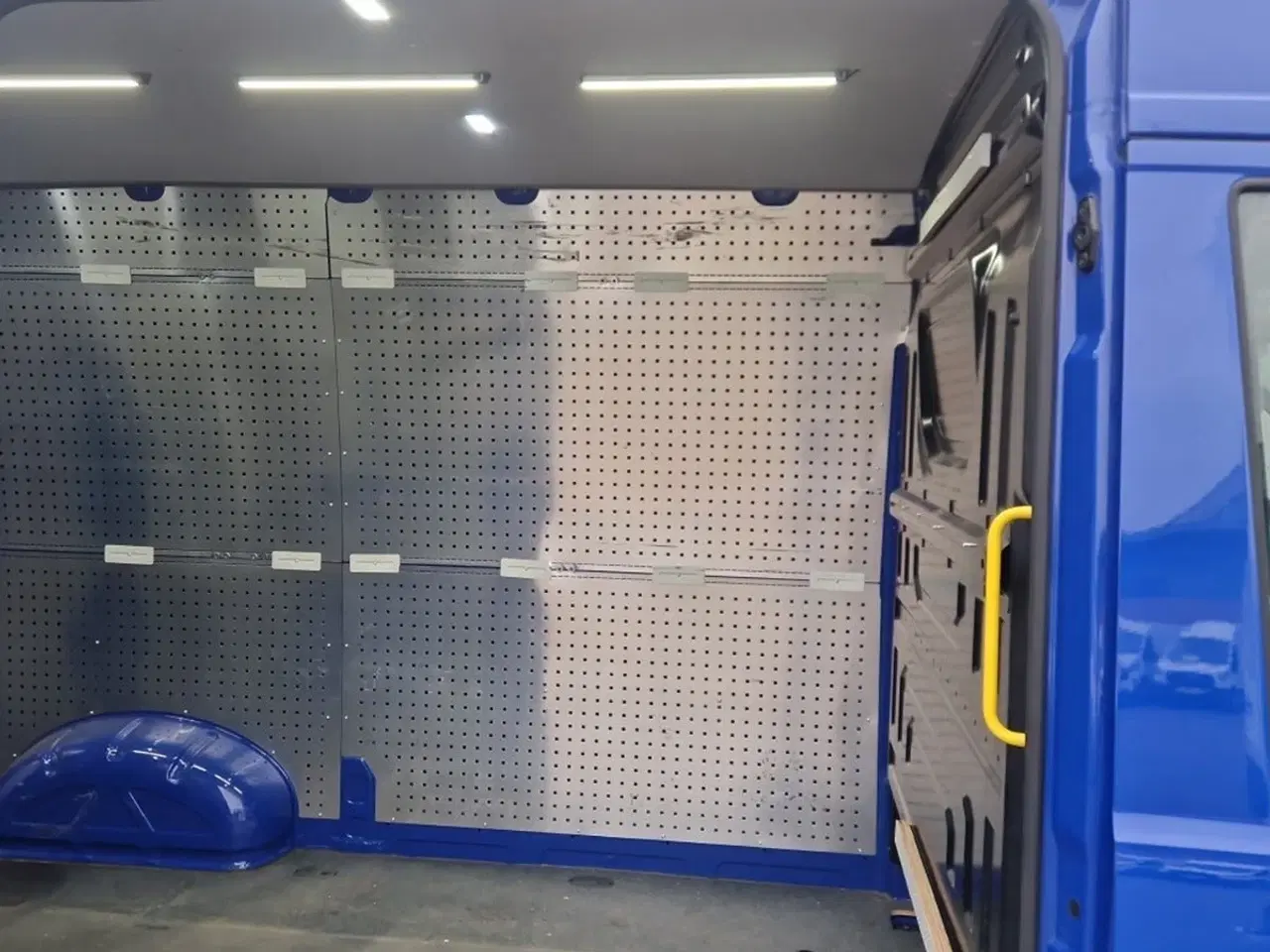 Billede 9 - MAN TGE 2,0 3.140 Kassevogn L3H2 aut. FWD