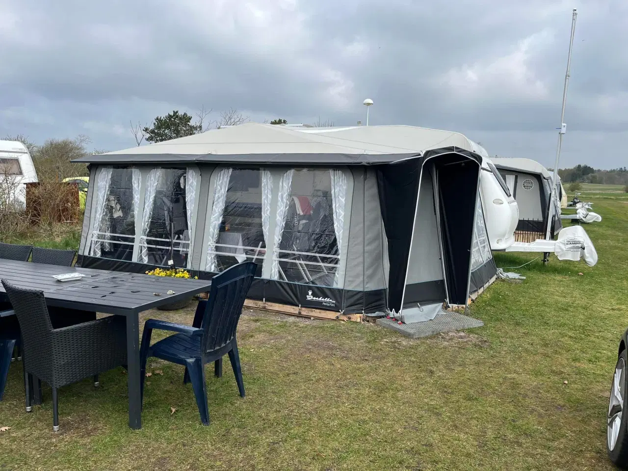 Billede 7 - Campingvogn med telt 