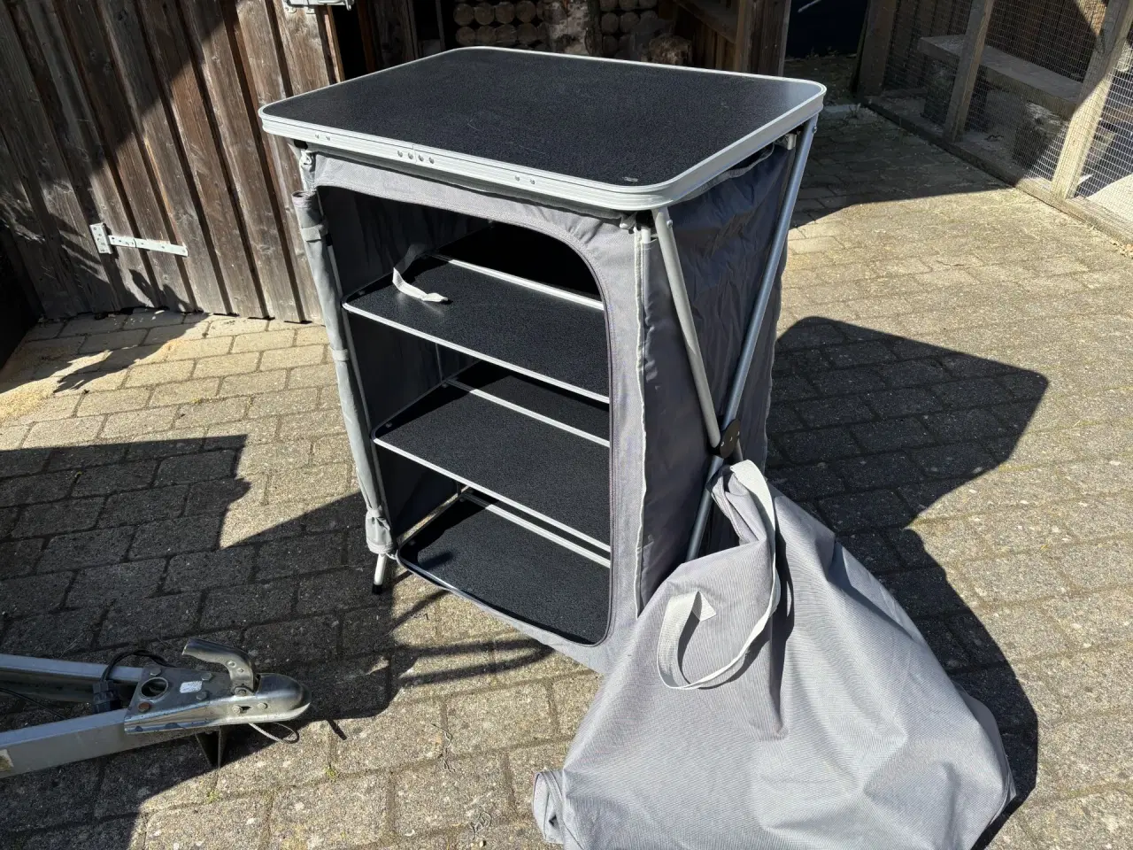 Billede 1 - Campingskabe til fortelt