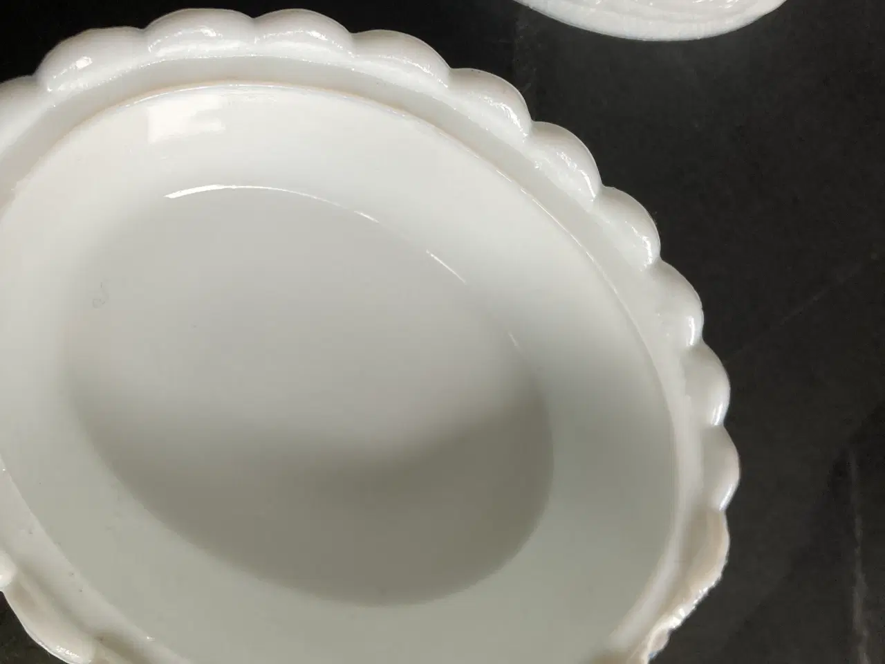 Billede 5 - Forskelligt sælges samlet