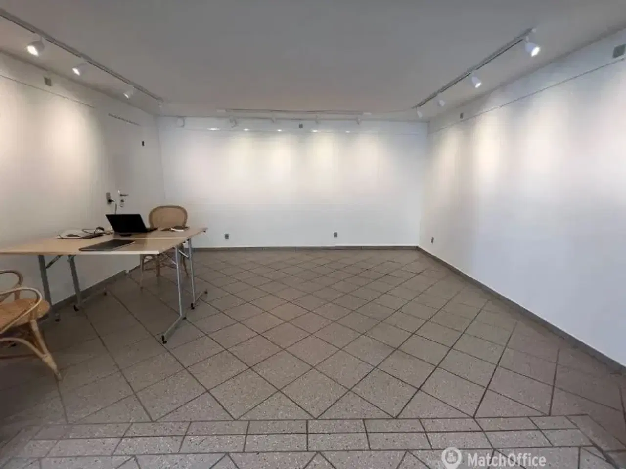 Billede 5 - Erhvervslejemål til kontor. klinik. butik m.m. - i alt ca. 120 kvm