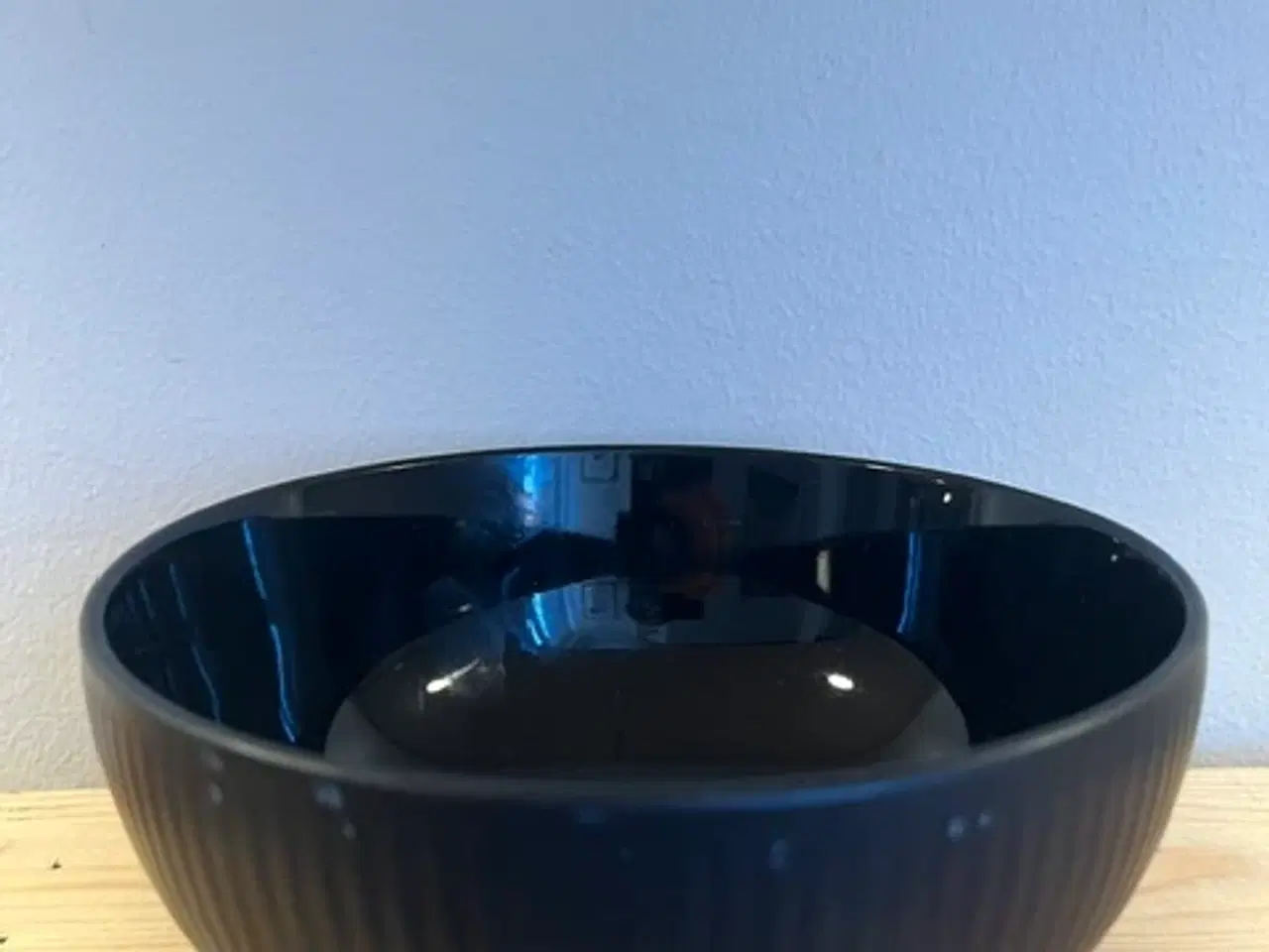 Billede 2 - Royal Copenhagen Sort Riflet skål nr. 455