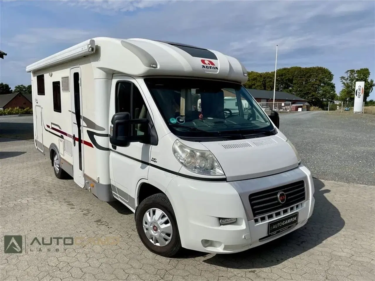 Billede 2 - 2011 - Adria Coral S 690 SC