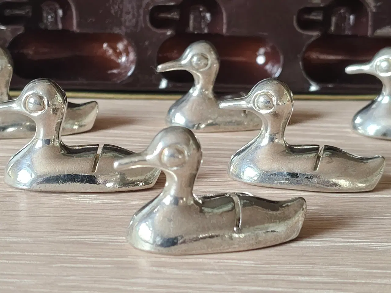 Billede 2 - Flotte bordkort "sølv" ænder