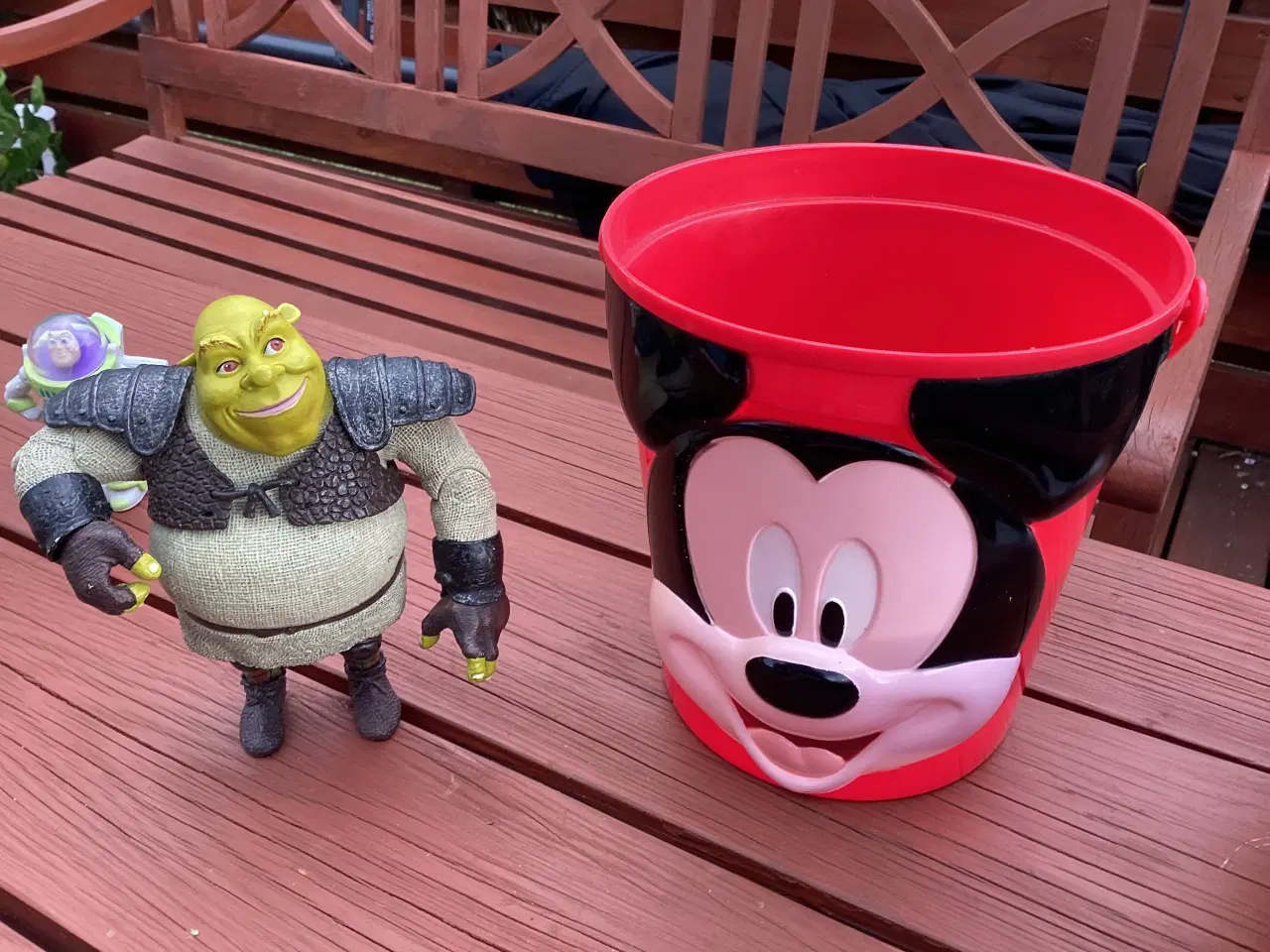 Billede 4 - Disney figurere Mickey, buzz, Aladdin mm