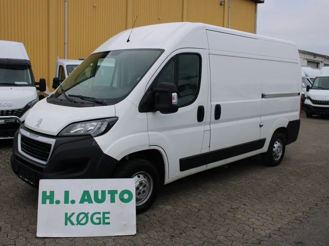 Billede 1 - Peugeot Boxer 335 2,2 BlueHDi 165 L2H2 Premium