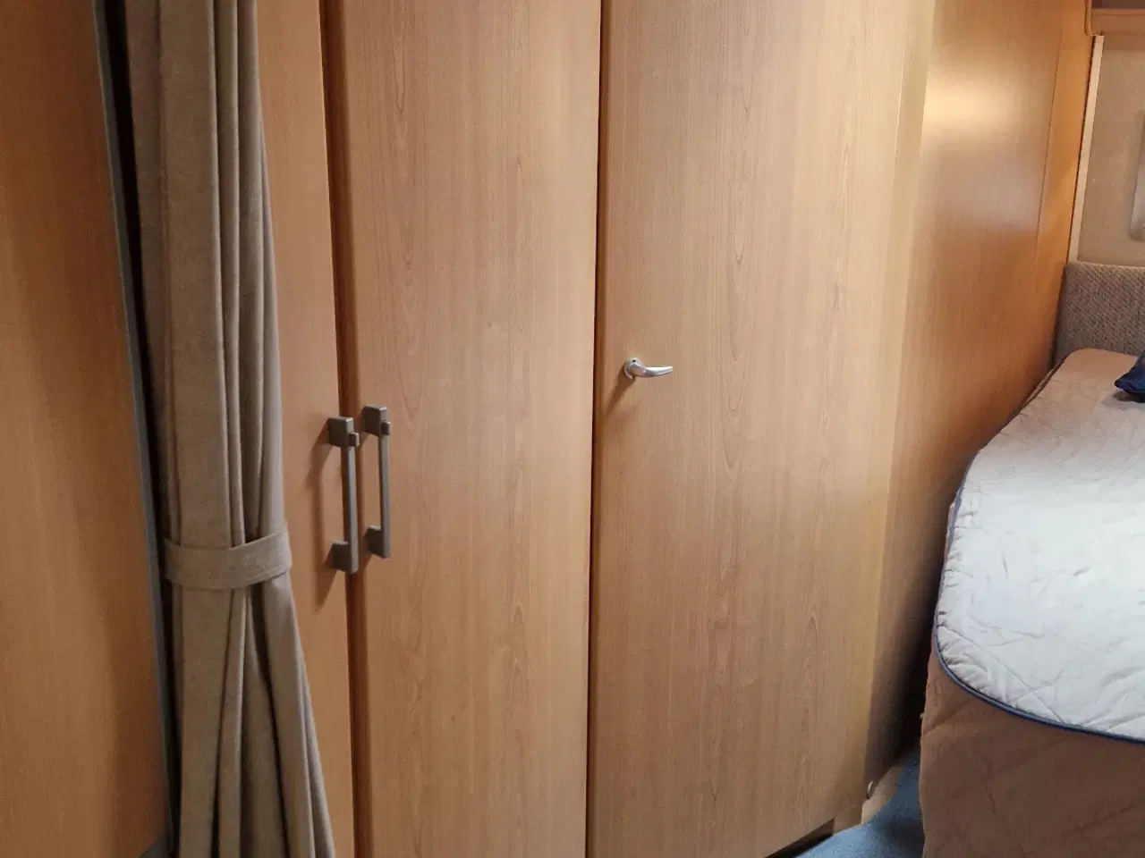 Billede 9 - Kabe ROYAL 610 DXL XV 2 King Size, årgang 2007