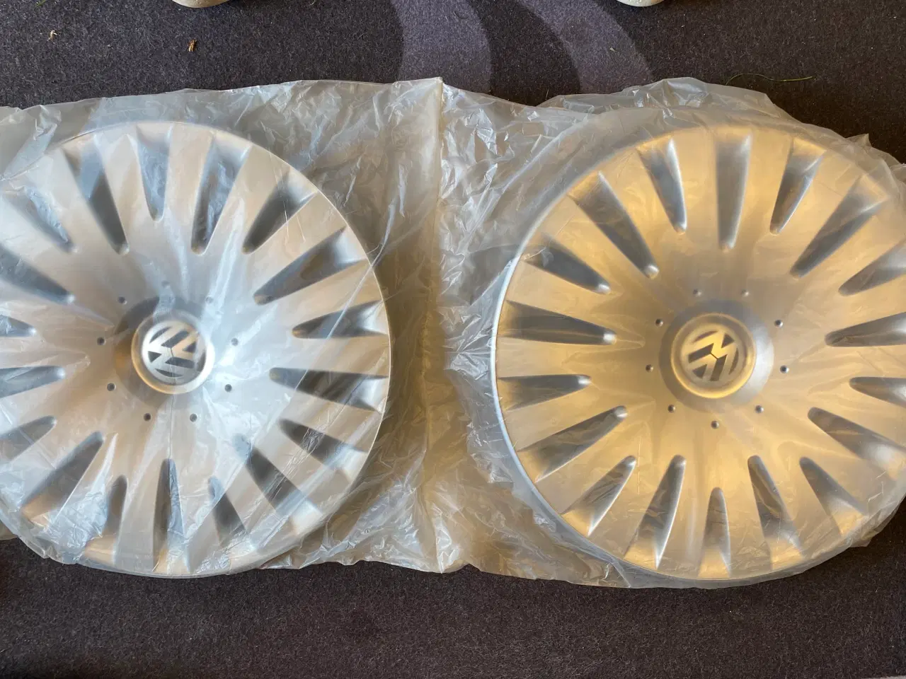 Billede 1 - Originale VW hjulkapsler 16”