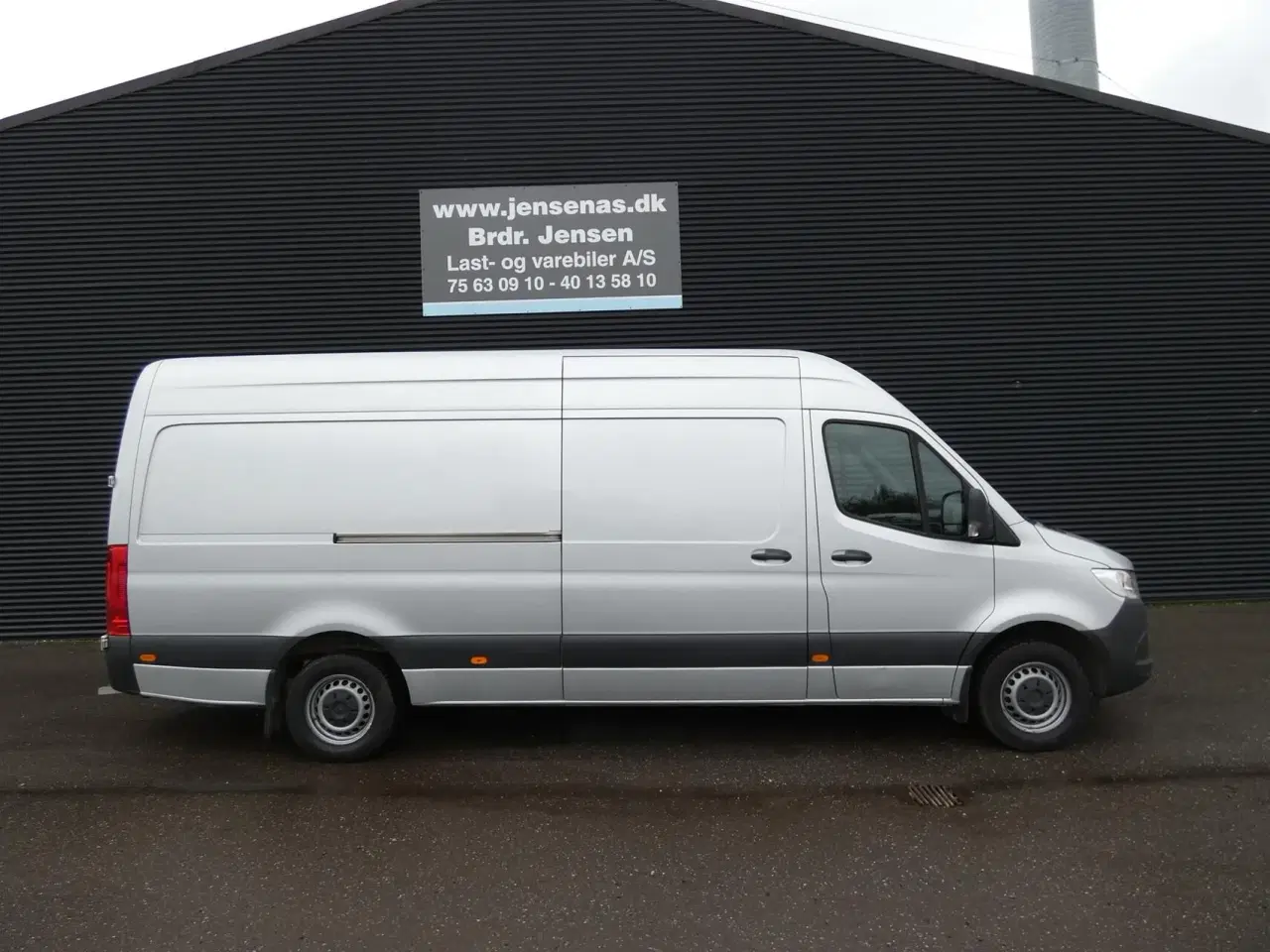 Billede 1 - Mercedes-Benz Sprinter 317 2,0 CDI A3 H2 RWD 9G-Tronic 170HK Van Aut.