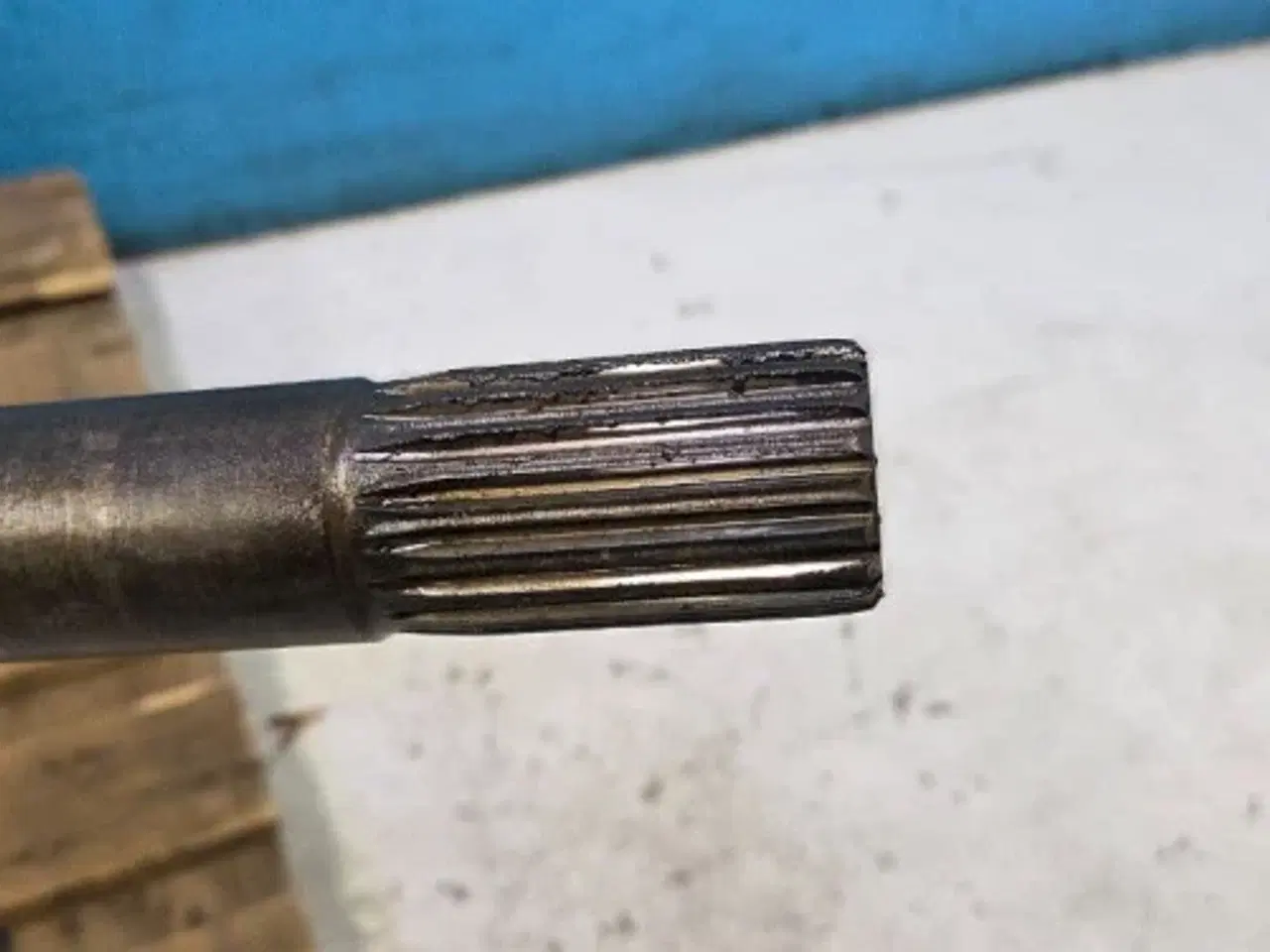 Billede 11 - John Deere 6215R Hjulnav R. L220172