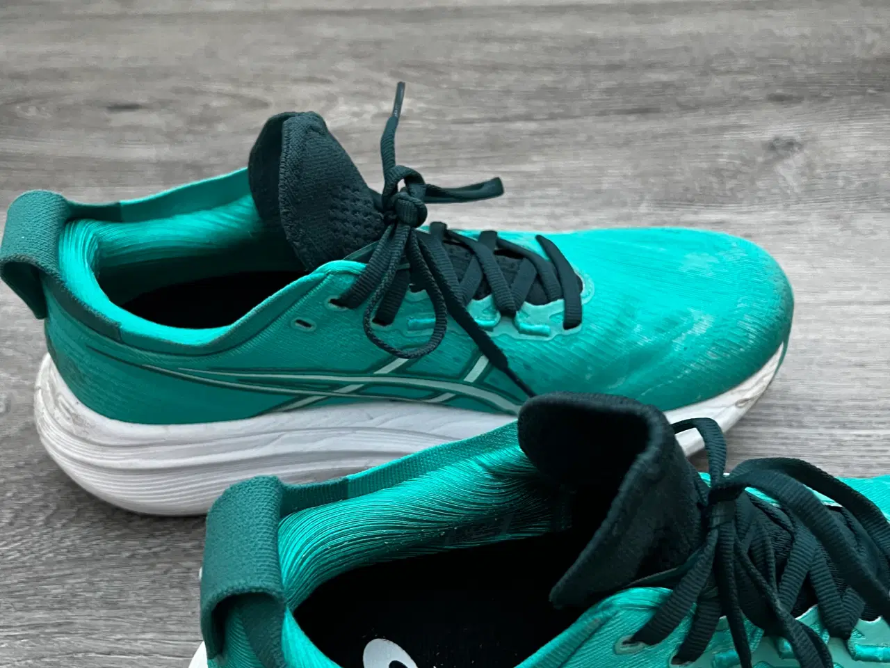 Billede 4 - “Ny” Asics Nimbus 27