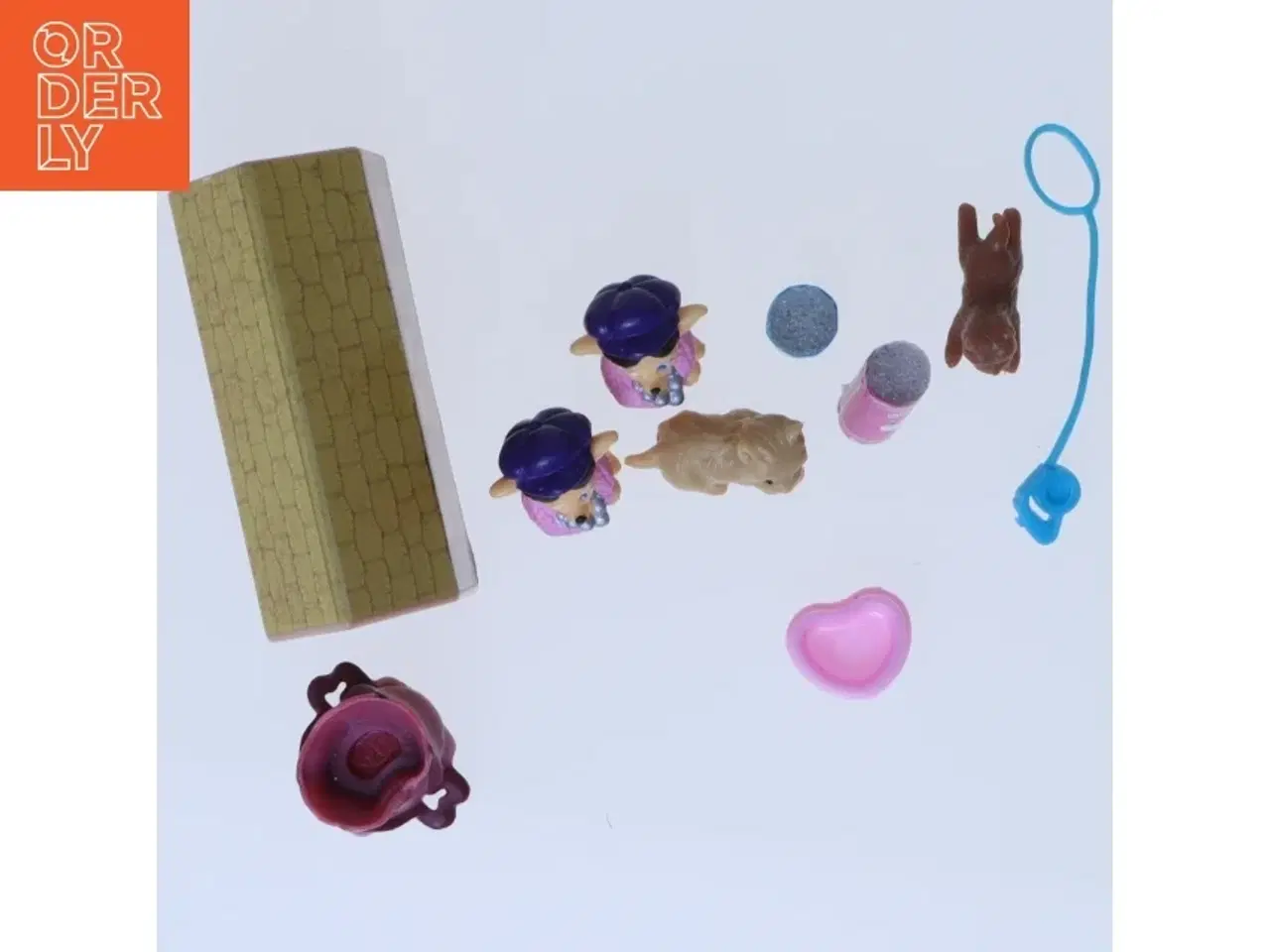 Billede 2 - Miniature hundefigurer og tilbehør (str. 3 cm)