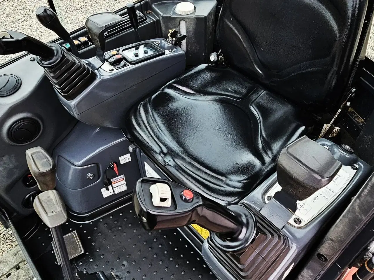 Billede 11 - Eurocomach ES 18 ZT / 3400 timer / tiltman skifte og skovlsæt