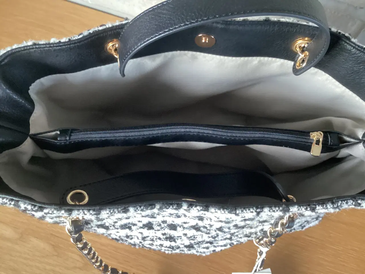 Billede 5 - Rosemunde taske-Ny