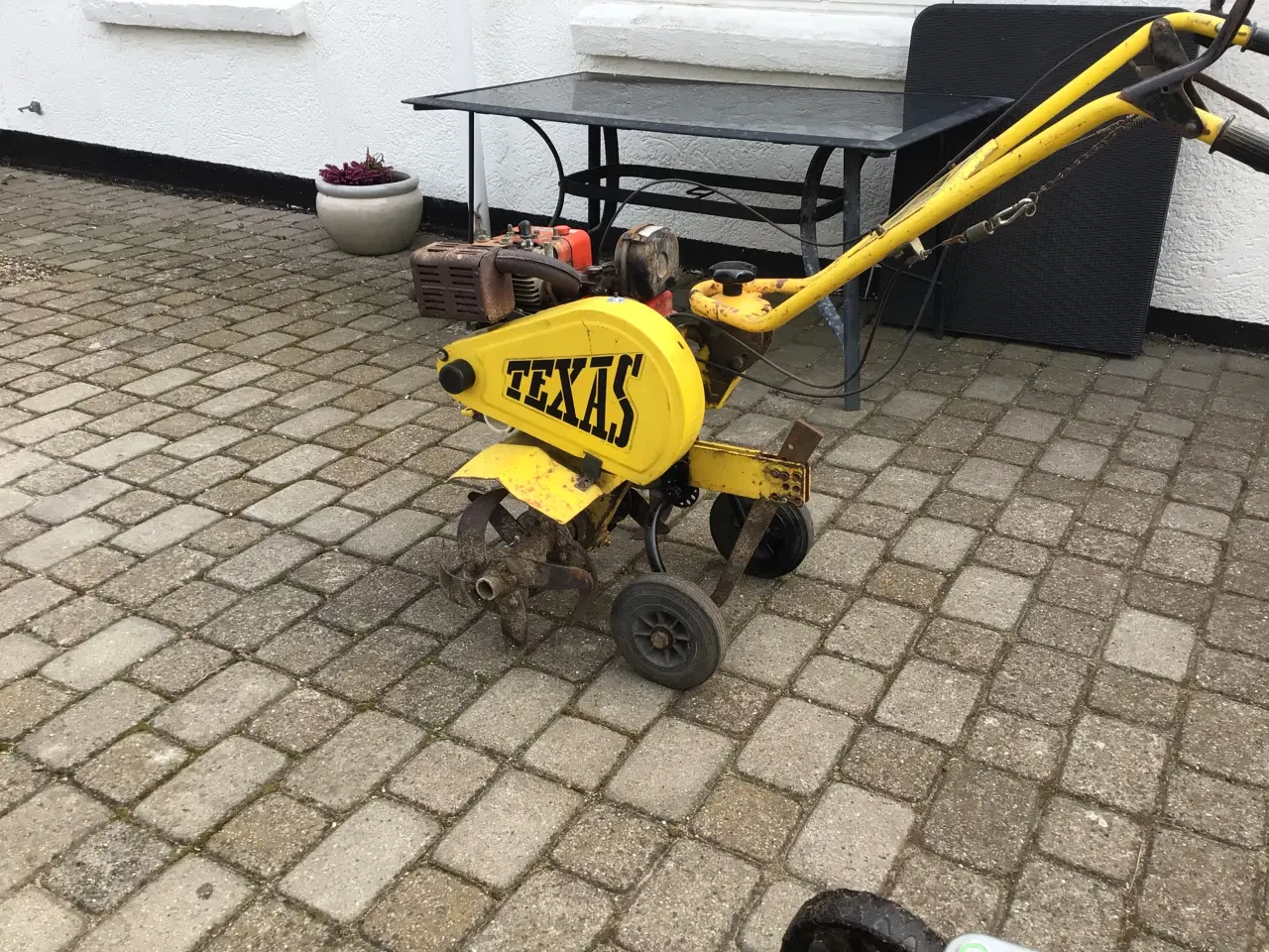 Billede 2 - Texas havefræser