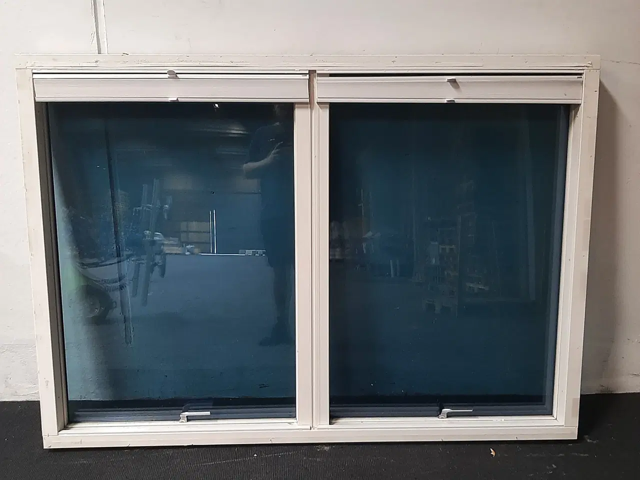 Billede 3 - Velfac topstyret vindue 2 fag, træ/alu, 2020x125x1425mm, antracitgrå/hvid