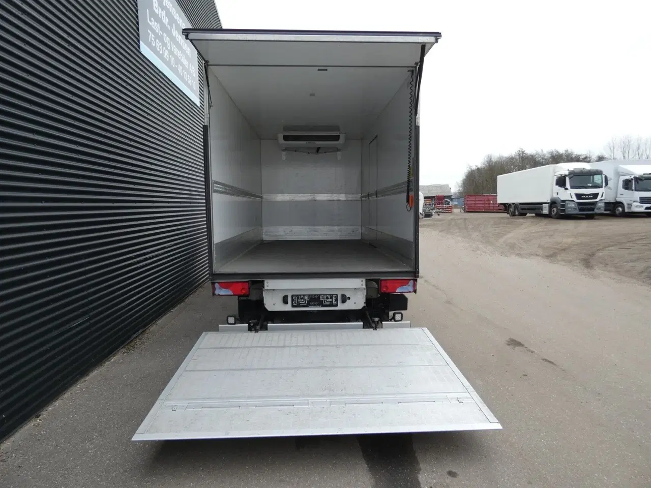 Billede 8 - MAN TGE 3,5T 2,0 SCR Køle- Frysebil Alu.kasse m./lift 177HK Ladv./Chas. Aut.