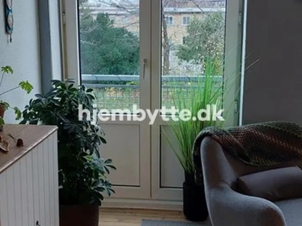 Billede 8 - Hjembytte - Emdrupvej