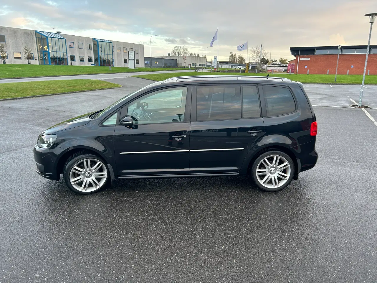 Billede 3 - VW Touran 2,0 TDI dsg highline Van 