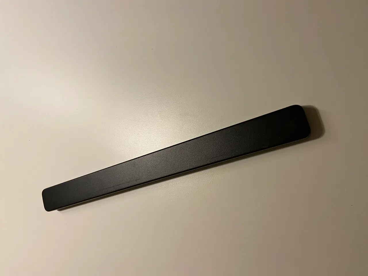 Billede 2 - Knivmagnet i sort