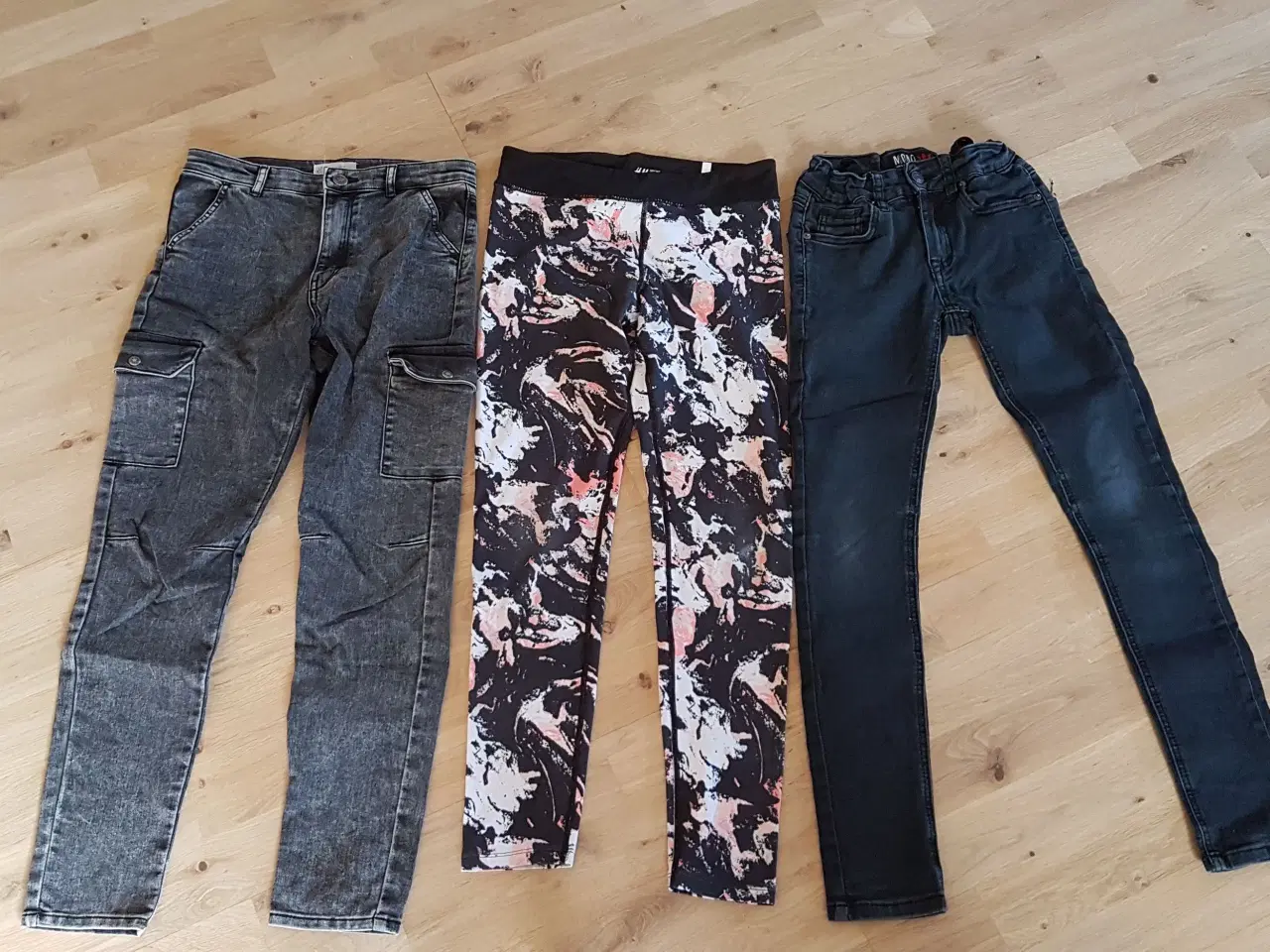 Billede 1 - Pige bukser, jeans str 146/152