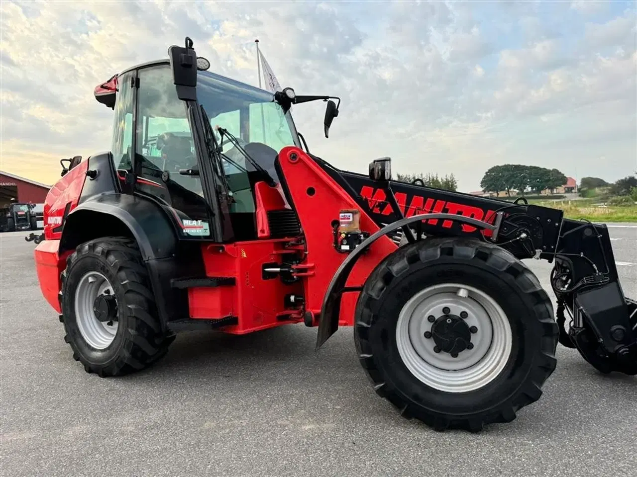 Billede 6 - Manitou MLA-T 533-145 V+ ELITE KUN 4800 TIMER! MED OVERFALDSSKOVL OG PALLEGAFLER!