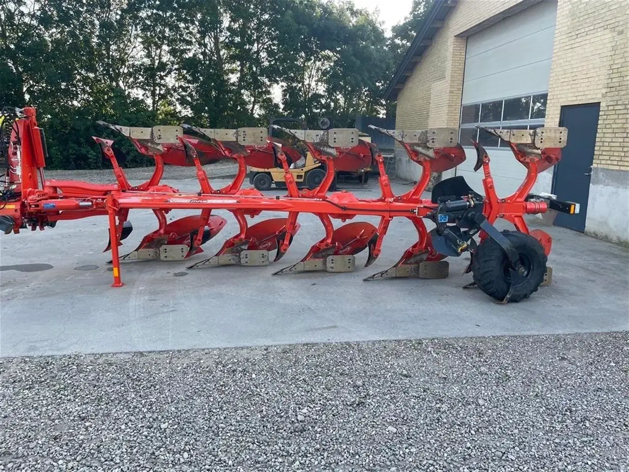 Billede 6 - Kuhn Varimaster 123 med hydraulisk landhjul