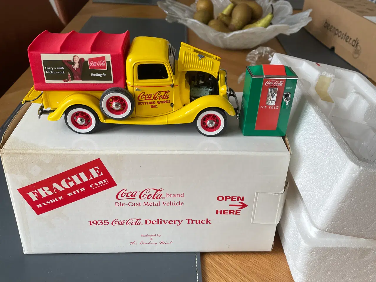 Billede 2 - Coca-Cola lastbil original emballage model 1935